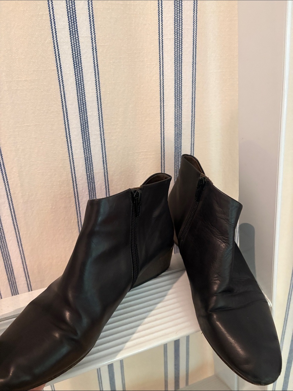 Black Coclico Leather Ankle Boots with Side Zipper